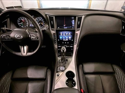 Used 2018 INFINITI Q50 Red Sport 400 w/ Sensory Package (Sport) image 14