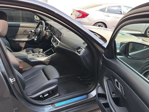 Used 2021 BMW 330i xDrive Sedan w/ Convenience Package AWD/4WD image 25