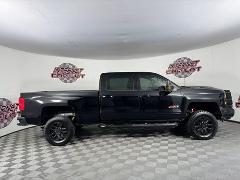 Used 2017 Chevrolet Silverado 2500 LTZ w/ Duramax Plus Package AWD/4WD image 8