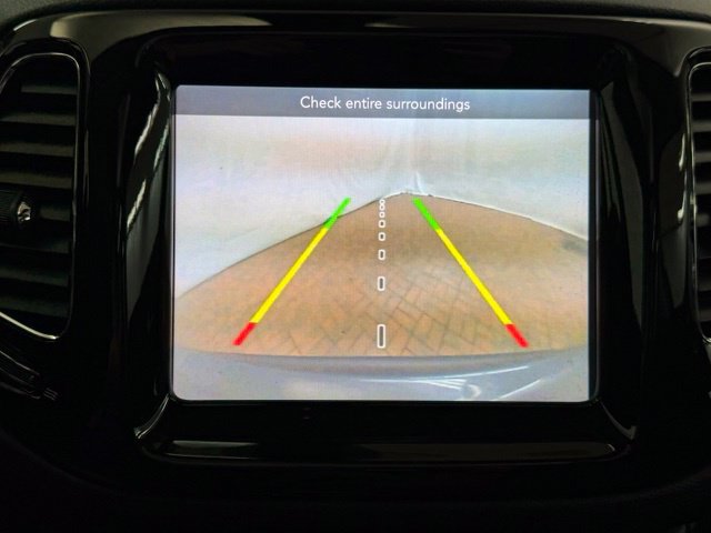 Used 2018 Jeep Compass Limited FWD image 31
