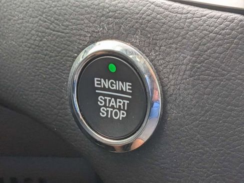 Used 2020 Ford Edge SEL w/ Convenience Package AWD/4WD image 32