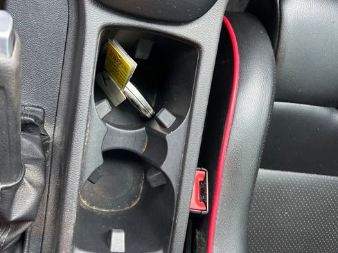Used 2018 Ford Focus ST FWD image 31
