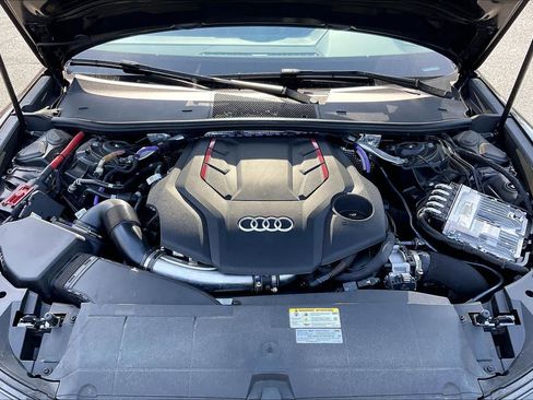 Used 2024 Audi S6 Premium Plus AWD/4WD image 32