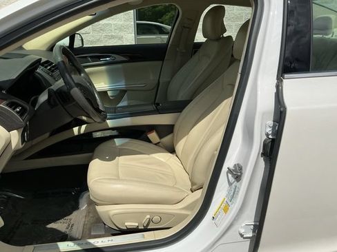 Used 2014 Lincoln MKZ AWD w/ Equipment Group 101A Select image 12
