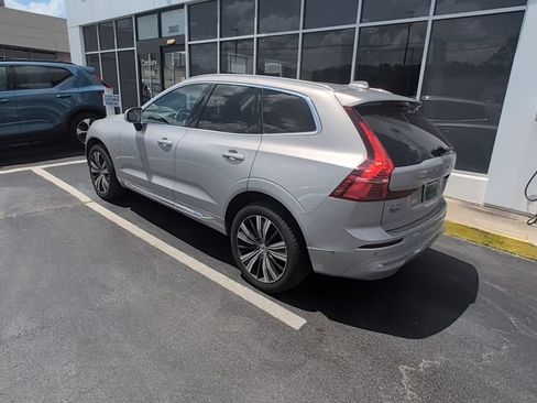 Used 2023 Volvo XC60 B5 Plus w/ Protection Package Premier FWD image 3