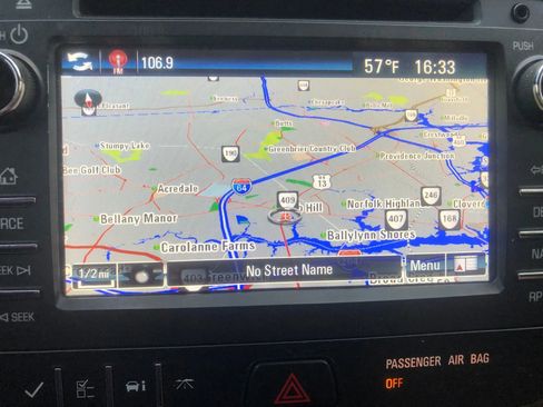 Used 2017 Buick Enclave Leather image 10