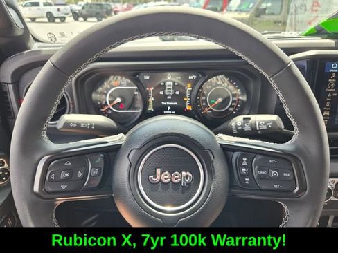 Certified 2025 Jeep Wrangler Unlimited Rubicon AWD/4WD image 28