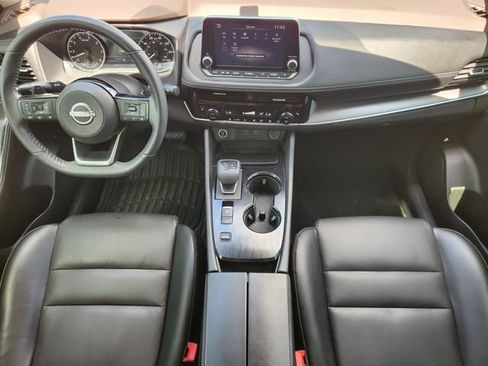 Used 2023 Nissan Rogue SV w/ SV Premium Package FWD image 28