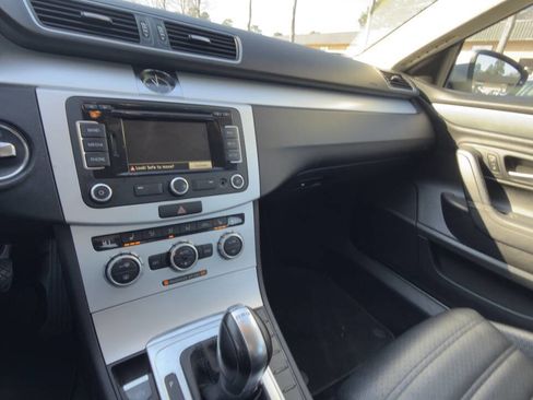 Used 2014 Volkswagen CC Sport image 39