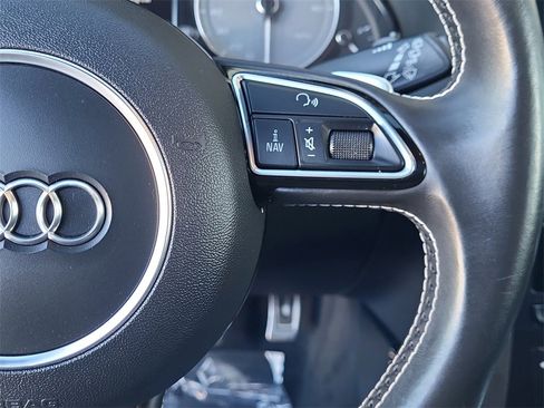 Used 2016 Audi SQ5 Premium Plus w/ Technology Package image 23