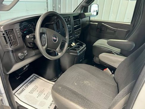 Used 2019 GMC Savana 2500 w/ Driver Convenience Package image 6