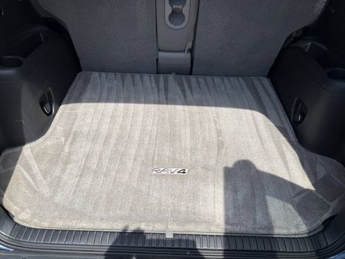 Used 2012 Toyota RAV4 4WD w/ Upgrade Value Pkg image 66