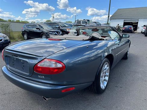 Used 2000 Jaguar XK8 Convertible image 6