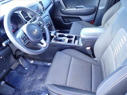 Used 2018 Kia Sportage LX AWD/4WD image 10