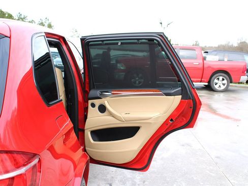 Used 2012 BMW X5 M image 36