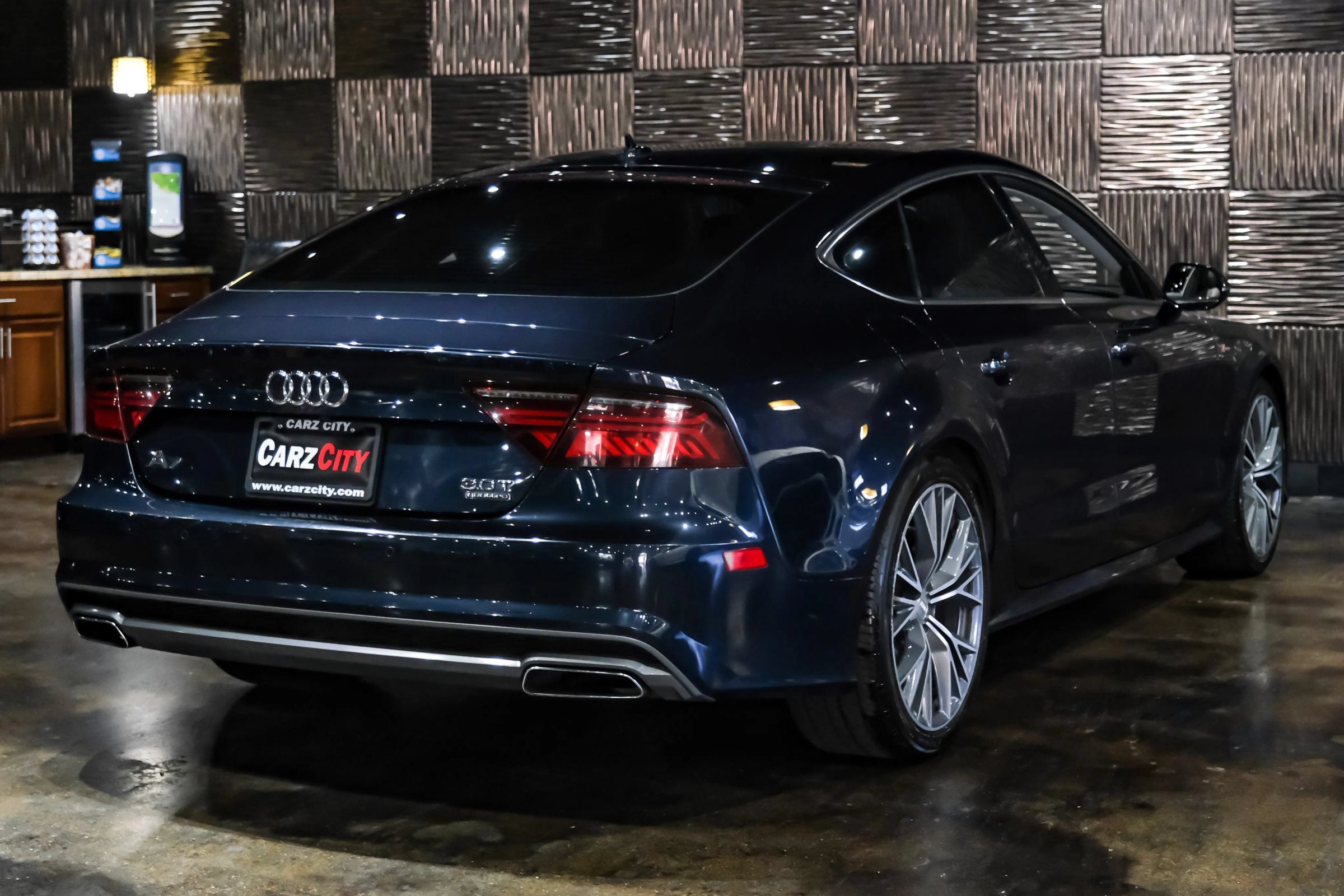 Used 2017 Audi A7 3.0T Premium Plus w/ 20" Wheel & Tire Package AWD/4WD image 7