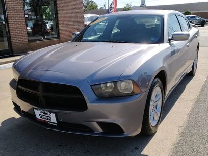 Used 2014 Dodge Charger SE