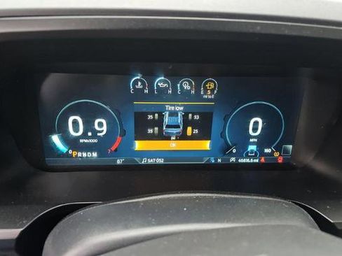 Used 2022 Ford Expedition Limited image 9