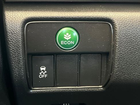 Used 2015 Honda Civic SE image 27