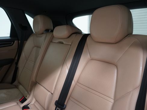 Used 2019 Porsche Cayenne S AWD/4WD image 13