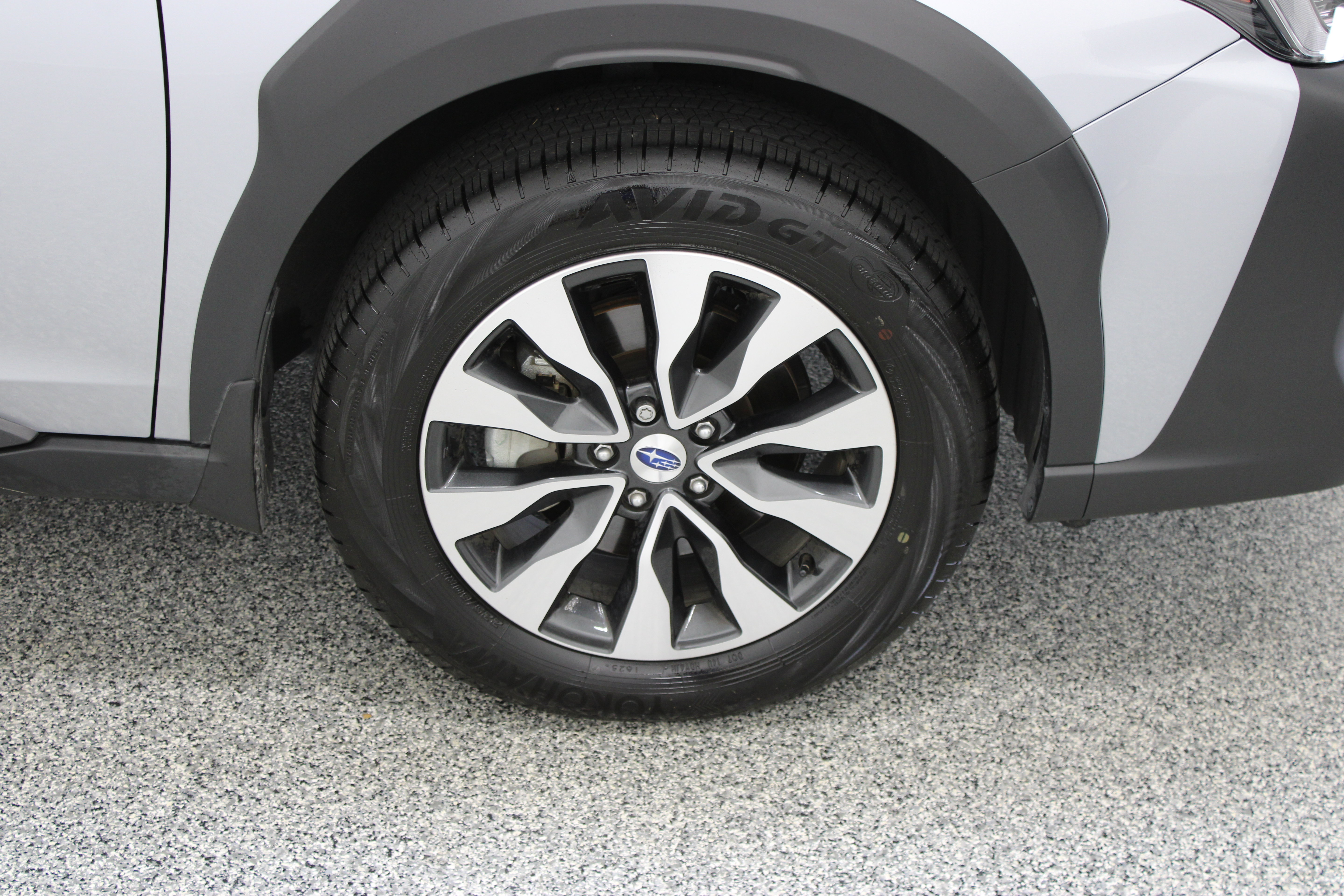 Used 2025 Subaru Outback Touring XT AWD/4WD image 5