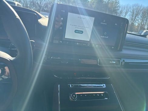 Used 2025 Lincoln Aviator Reserve w/ Illumination Package image 18