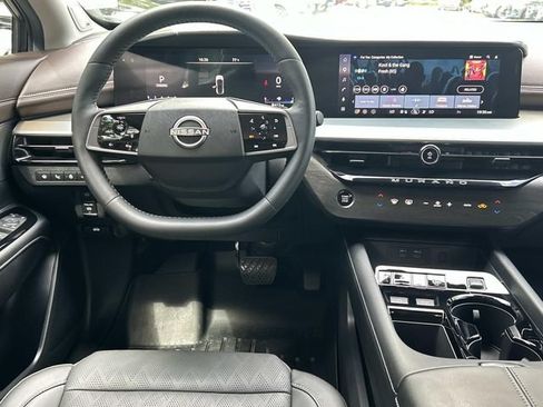 Used 2025 Nissan Murano Platinum w/ Cargo Package AWD/4WD image 24