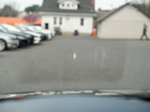 Used 2020 MAZDA MAZDA3 Sedan w/ Premium Package image 23