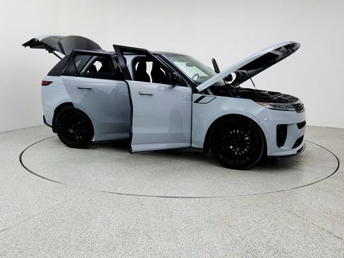 New 2026 Land Rover Range Rover Sport SV image 10