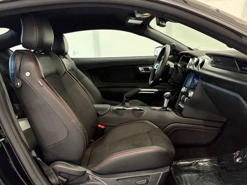 Used 2021 Ford Mustang GT Premium w/ Equipment Group 401A RWD image 16