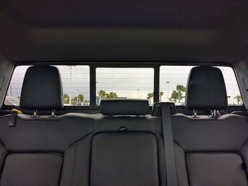 Used 2020 Chevrolet Silverado 2500 LTZ AWD/4WD image 14
