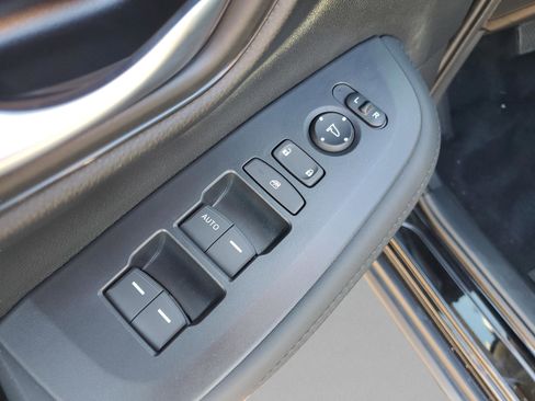 New 2026 Honda HR-V LX image 20