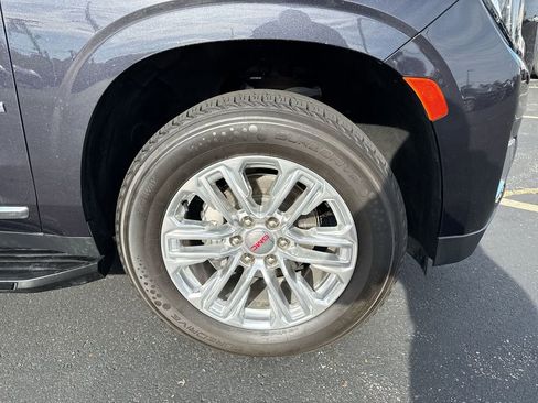 Certified 2023 GMC Yukon SLT image 10