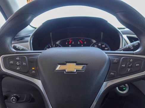 Used 2022 Chevrolet Equinox LT image 14