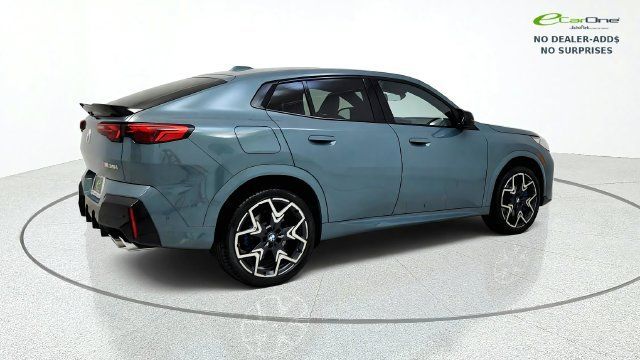 Used 2026 BMW X2 M35i AWD/4WD image 9