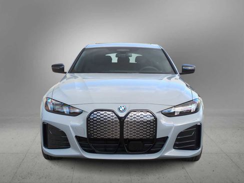 Used 2025 BMW i4 xDrive40i w/ M Sport Package image 3