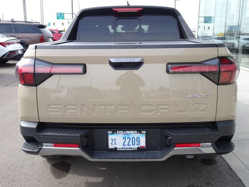 Used 2024 Hyundai Santa Cruz Limited image 4
