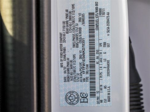 Used 2022 Ford F150 XLT w/ Trailer Tow Package image 28