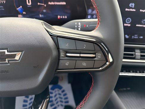 New 2025 Chevrolet Equinox EV RS image 34