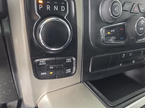 Used 2019 RAM 1500 Big Horn AWD/4WD image 20
