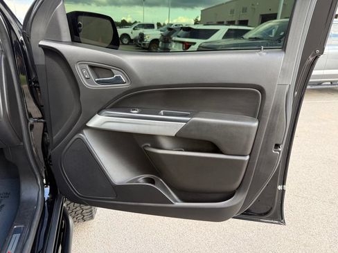 Used 2021 Chevrolet Colorado ZR2 w/ Colorado ZR2 Bison Edition AWD/4WD image 19