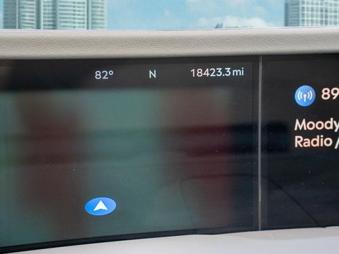 Used 2024 Lincoln Nautilus Reserve image 33