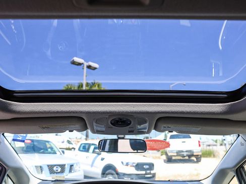 Used 2012 Toyota Prius Three w/ Solar Roof Pkg FWD image 8