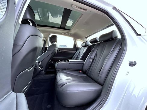 Certified 2025 Genesis G80 2.5T Advanced image 19