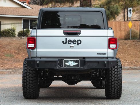 Used 2020 Jeep Gladiator Sport w/ Quick Order Package 24S image 15