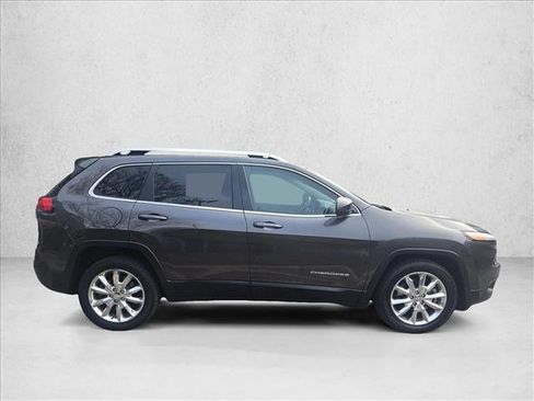 Used 2014 Jeep Cherokee Limited image 4