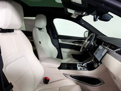 Certified 2026 Jaguar F-PACE R-Dynamic S image 36