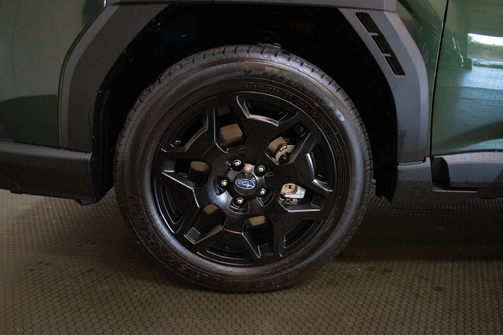 New 2026 Subaru Outback Limited AWD/4WD image 9