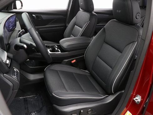 New 2025 Buick Enclave Sport Touring w/ Power Package FWD image 10