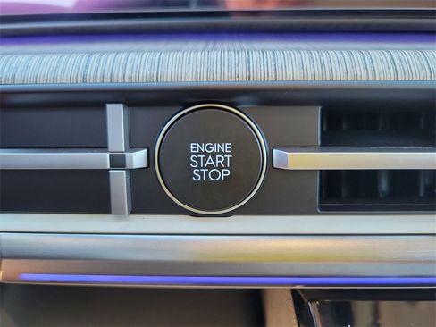 New 2025 Hyundai Santa Fe Calligraphy image 33